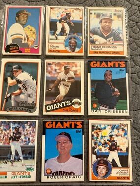 Topps San Francisco Giants Baseball Card Set - Orange, Black, Blue